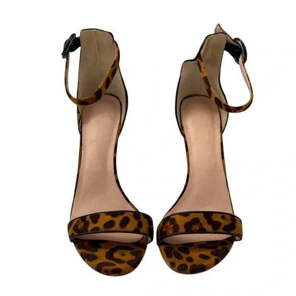 Shoeland Leopard Print Ankle Strap w/ Black Circular Buckle, Stiletto Heel, Sz 9 - Picture 2 of 6